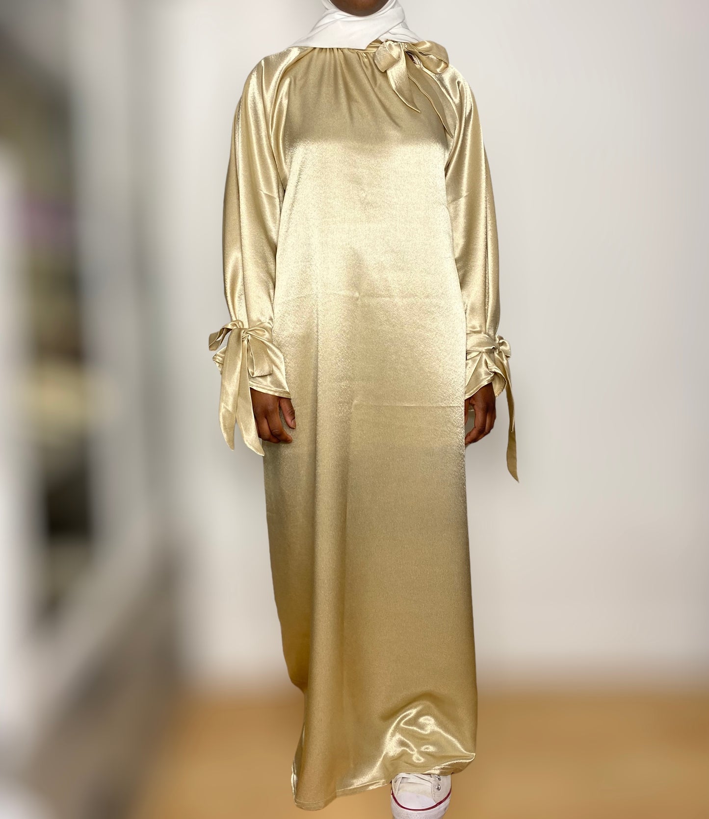 Abaya « Dallaba » couleur feuille d’or